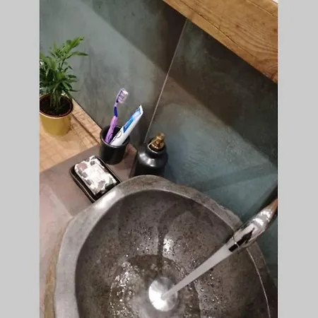 Studi011 Slow Travel *